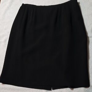 Anne Klein Classic Black Pencil Skirt